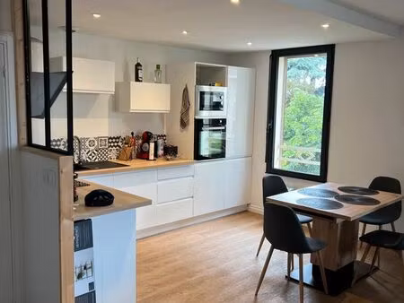 grand t2 rénové – hyper centre de toulouse