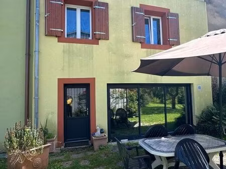 fantastique triplex atypique avec jardin