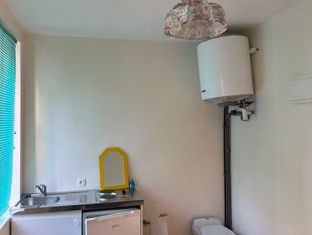 bureau local commercial