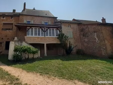 maison en pierre 105 m² + grange aménagable 90m² projet studio + combles aménageable 24²