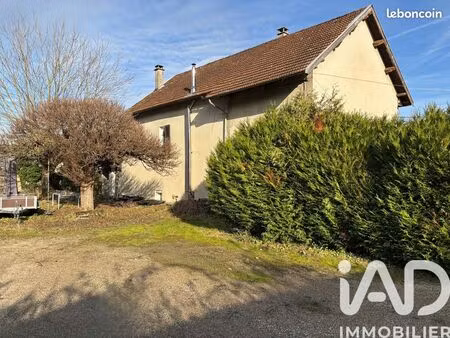 maison 6 pièces 145 m²
