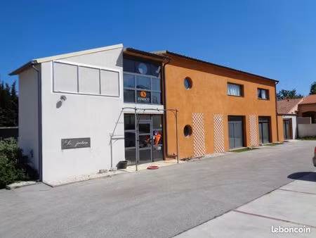 bureaux 90 m² solliès-ville