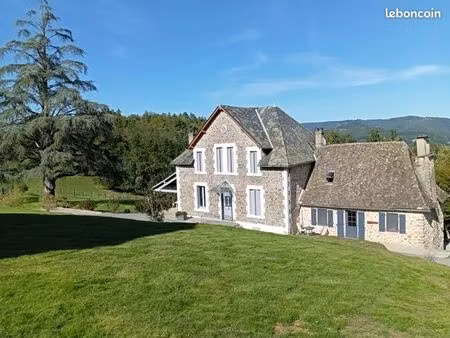 ferme 8 pièces 247 m²