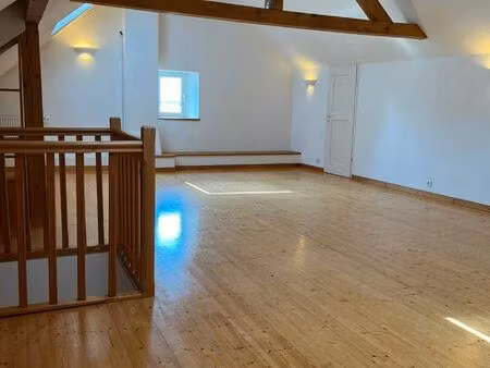 maison 6 pièces 196 m²