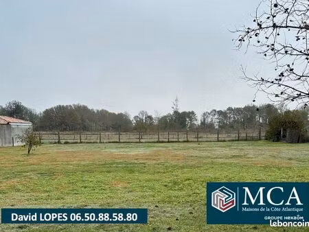 terrain 1 491 m² la roche chalais