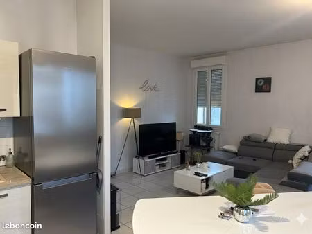 appartement lumineux 70m2