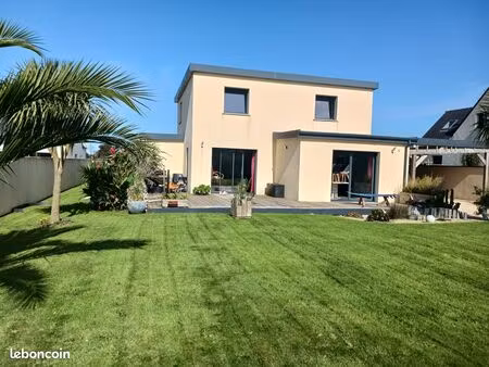 maison individuelle plouaniel