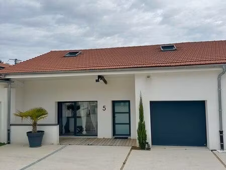 appartement 5 pièces + garage + place de parking