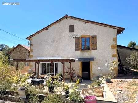 maison en campagne proche toutes commodités