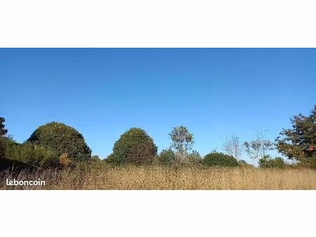 terrain 3 500 m² saint martial d artenset