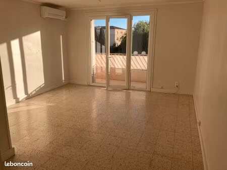sanary-sur-mer – 3 pièces 63 m² avec terrasse sud