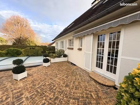 maison 7 pièces 151 m²