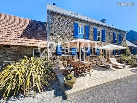 longère 8 pièces 243 m²