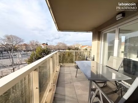 appartement 3 pièces 64 m²