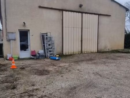 location hangar entrepôt