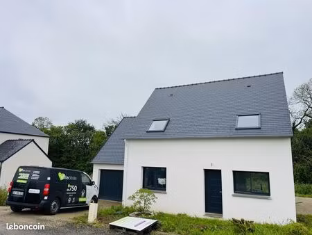 maison 6 pièces 106 m²