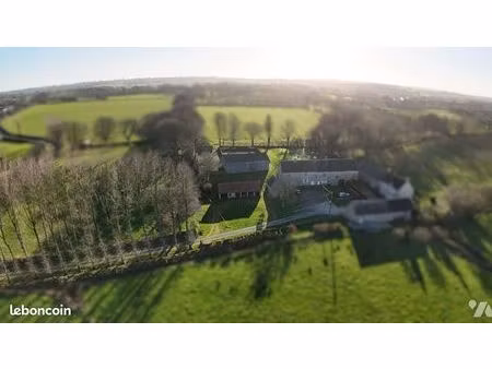 maison 7 pièces 344 m²