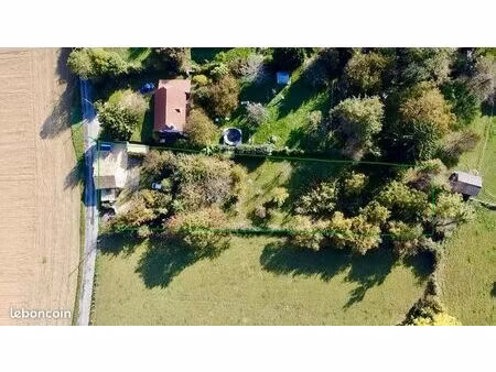 maison à 5 minutes du centre de bourgoin