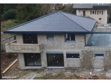 maison 5 pièces neuves 140 m2