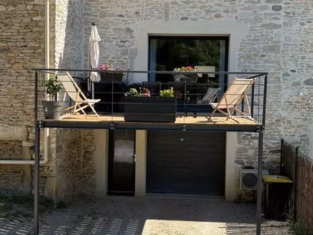 charmante maison en pierre entièrement rénovée