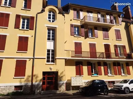 appartement 1 pièce 27 m²