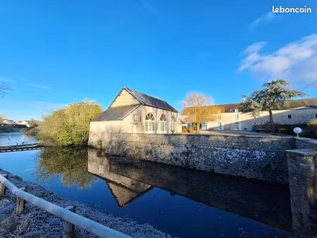 propriété 11 pièces 369 m²