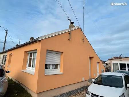 maison 3 pièces + dependance