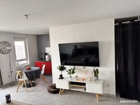 appartement 3 pièces avec garage et parking  sans vis a vis