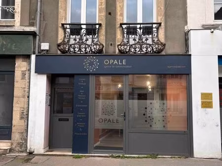 local commercial hyper centre