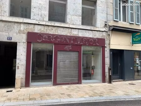 local commercial 110 m² saint-claude