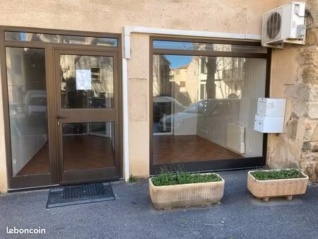 local commercial tuchan