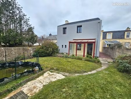 charmante maison f4 située dans un quartier calme à tourlaville  avec jardin clôturé  véra