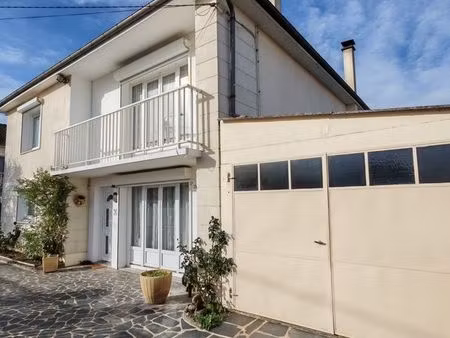 maison 5 pièces 165 m²