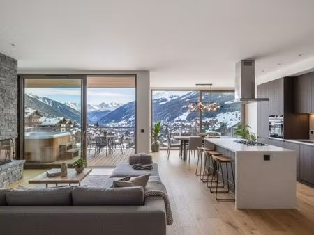 appartement 3 pièces 90 m²