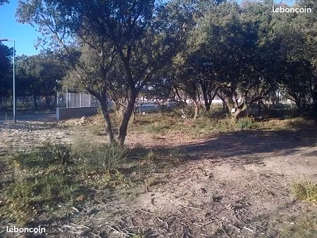 terrain rochefort du gard