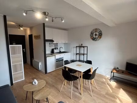 à vendre – studio 30 m² à 200 m de la plage – fort rendement locatif