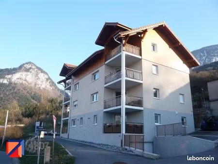 appartement 2 pièces 52 m²