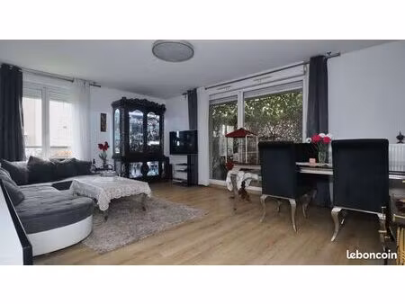 appartement 4 pièces 82 m²