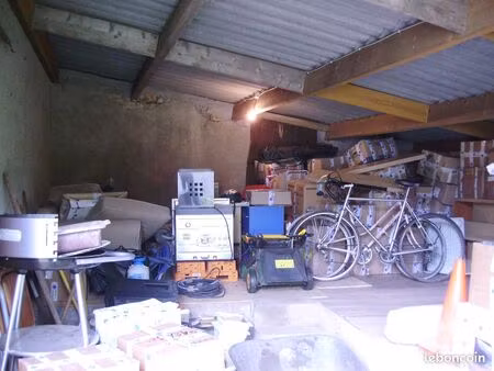 garde meuble box stockage  garage prix bas + prêt remorque