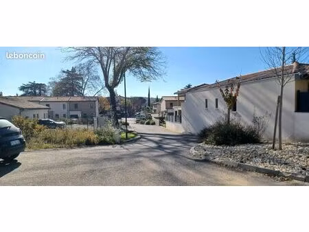 terrain 1 262 m² montelimar
