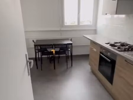 t3 meublé 63 m² – lumineux – chauffage collectif – ascenseur