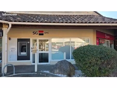 local commercial 90m2