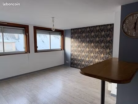 à louer app centre ville st lô