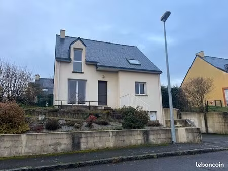 maison 4 chambres à orgeres