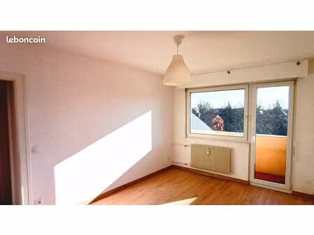 neudorf est – 2 pièces lumineux de 47 m² avec balcon  proche tram d