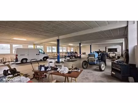 local commercial 500 m² marciac