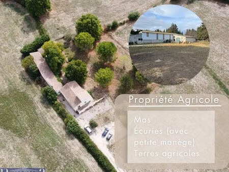 mas 6 pièces 232 m²