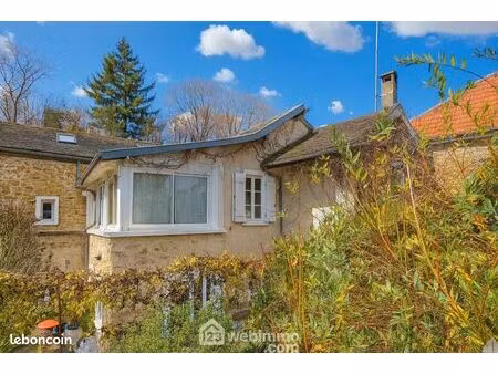 maison 6 pièces 165 m²