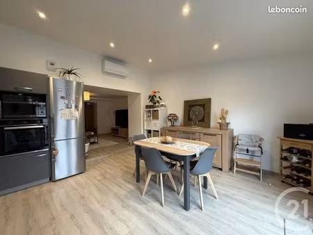 duplex/triplex 4 pièces 102 m²