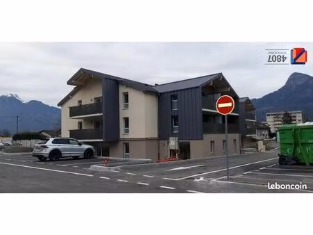 appartement 3 pièces 69 m²